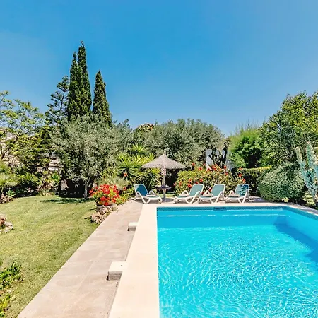 Camarroja By Sealand *